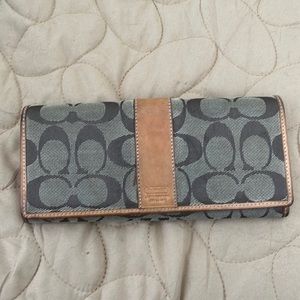 Coach wallet